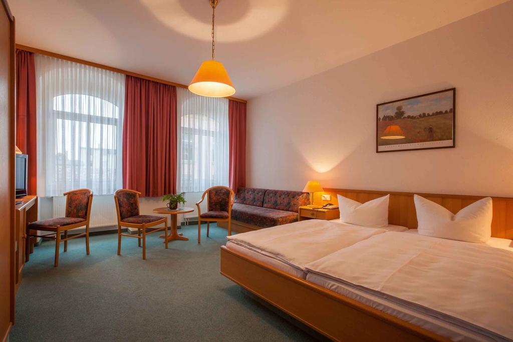 Hotel Arcus Elsterwerda Ruang foto